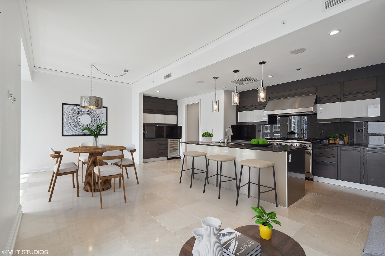 11 East Walton Street, Unit 3101 Chicago, IL 60611 - Photo 8 of 33