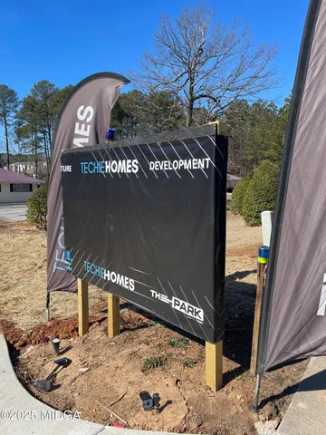 a view of a large white building