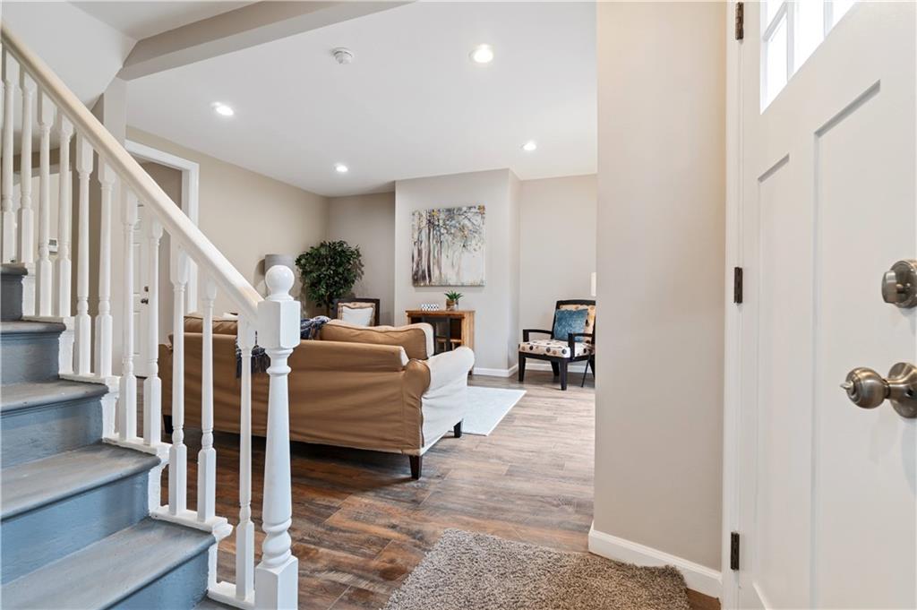 3344 Brighton Road Pittsburgh, PA 15212 - Photo 4 of 34