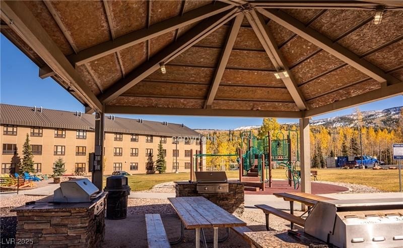 223 Hunter Ridge Drive, Unit 314 Brian Head, UT 84719 - Photo 34 of 39 BBQ area