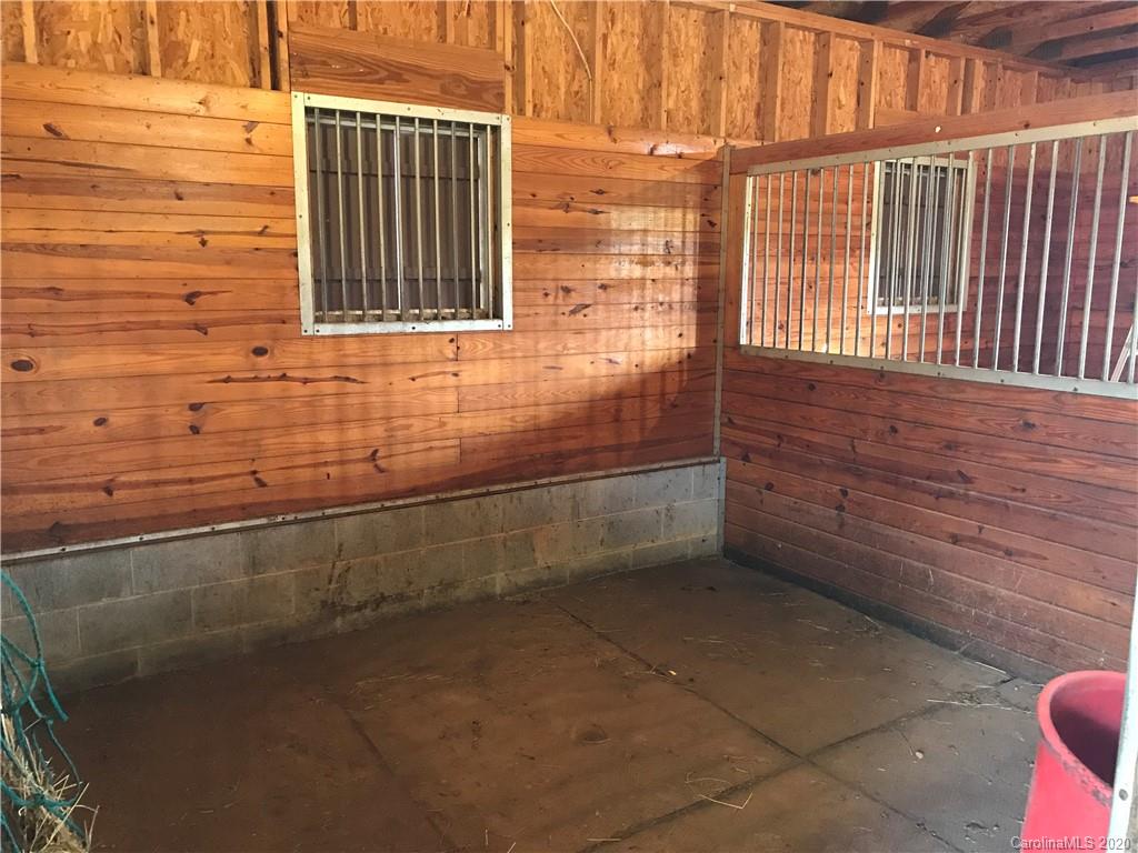 624 Bill Holbert Road Tryon, NC 28782 - Photo 9 of 9