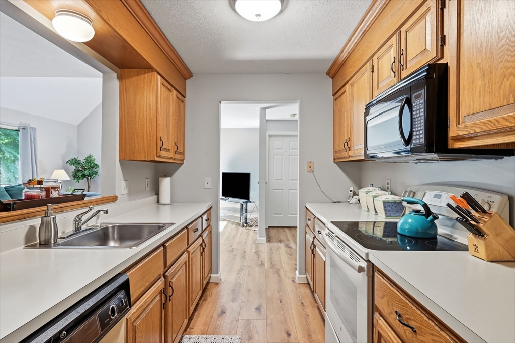 2205 Boston Road, Unit L109 Wilbraham, MA 01095 - Photo 16 of 42 Gallery Image 16