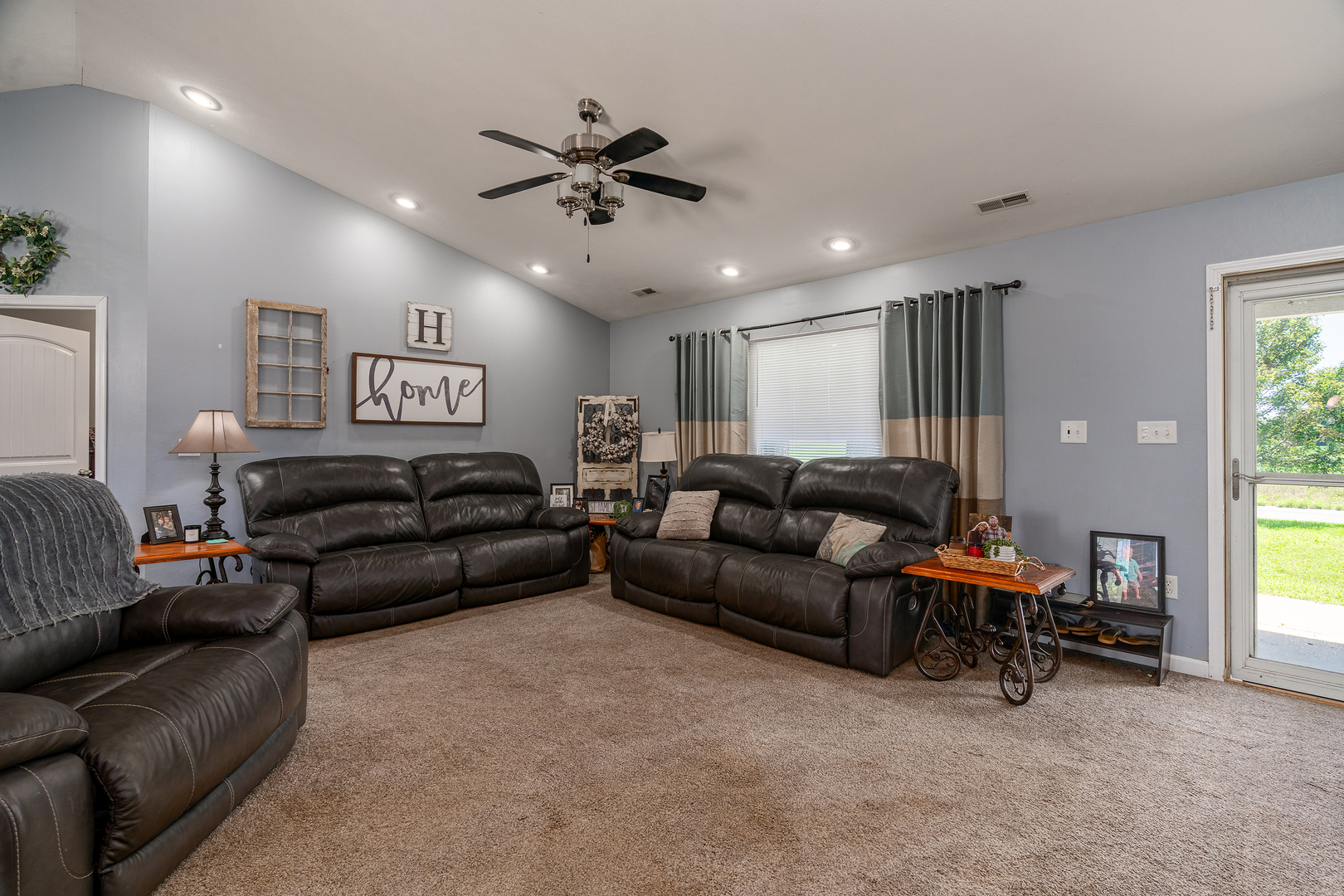 7701 Green Meadow Road Thompsonville, IL 62890 - Photo 6 of 37
