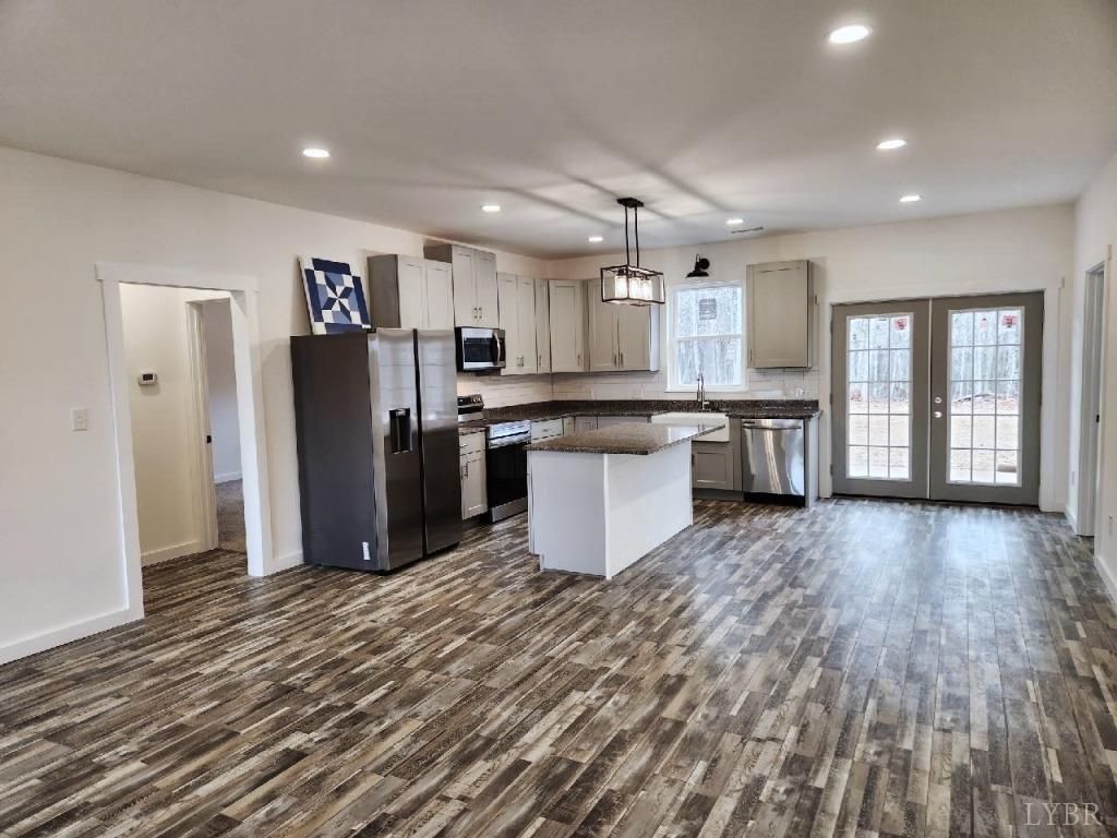 2739 Stonewall Road Concord, VA 24538 - Photo 3 of 7 Gallery Image 3