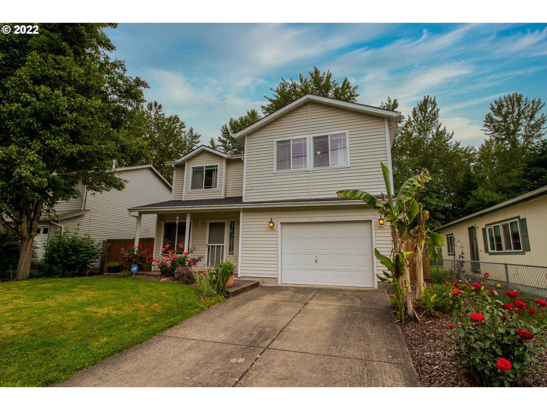 815 Northeast Faloma Road Portland, OR 97211 - Photo 2 of 32 Gallery Image 2