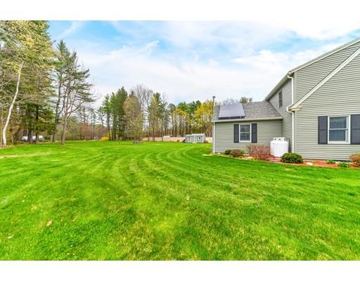 23 Graves Road Greenfield, MA 01301 - Photo 4 of 26 Gallery Image 4