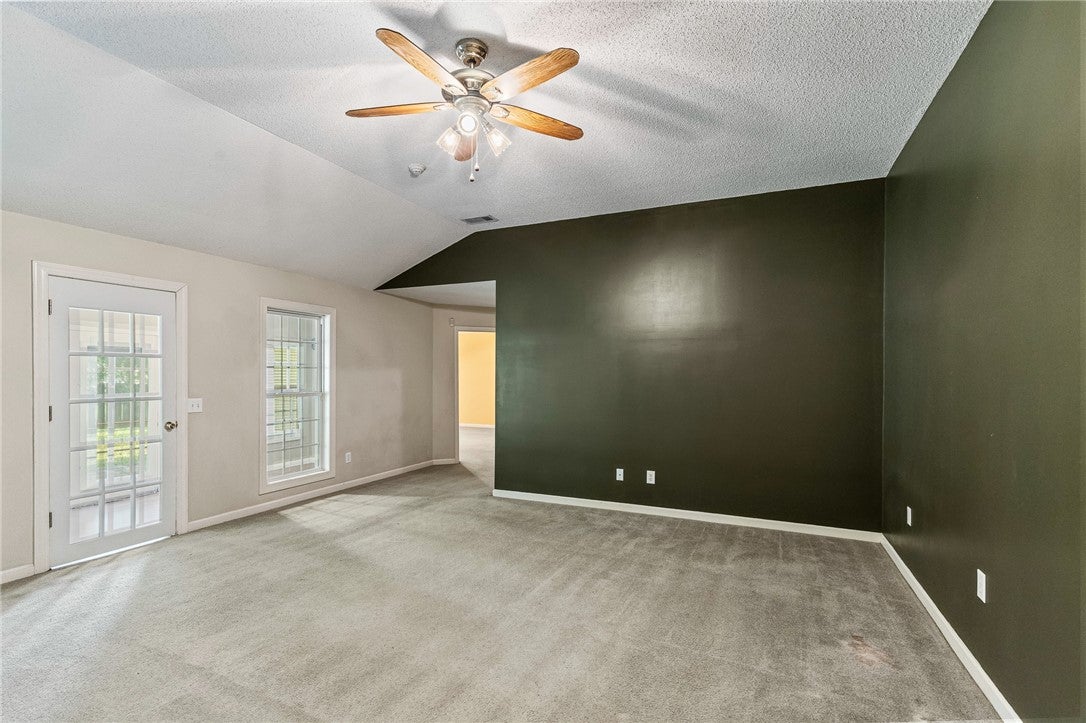 1419 Ridge Road Opelika, AL 36801 - Photo 10 of 26 Gallery Image 10