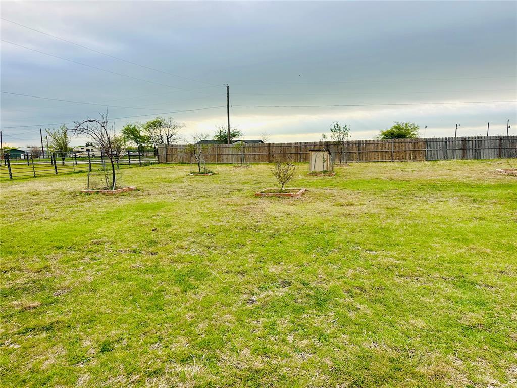 219 County Road 2723 Decatur, TX 76234 - Photo 10 of 26 a view of an ocean