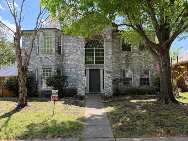 $2,395 | 706 Willow Oak Drive, Allen, TX 75002