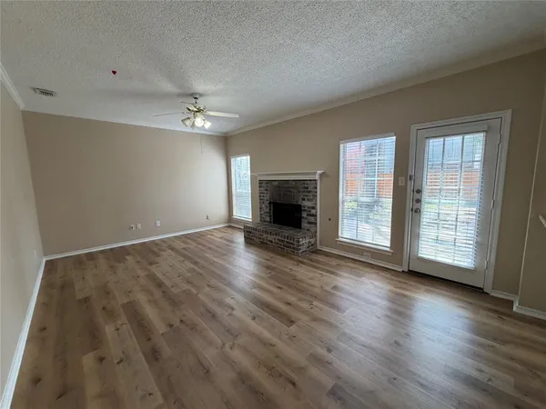 $2,395 | 706 Willow Oak Drive, Allen, TX 75002