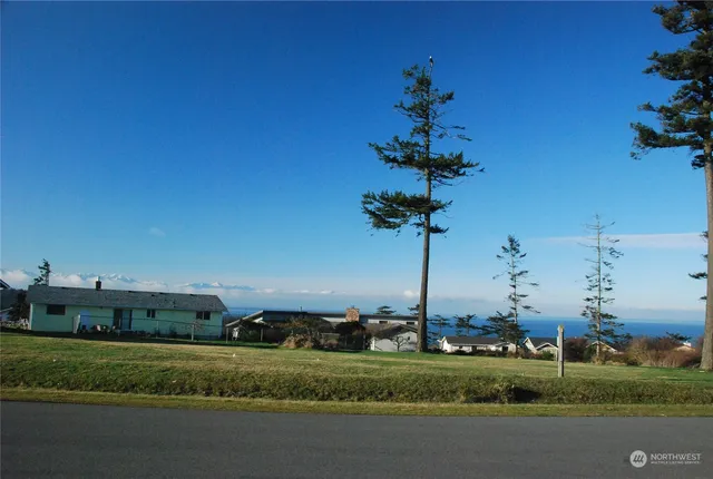 $79,000 | 222 El Cine Street, Coupeville, WA 98239