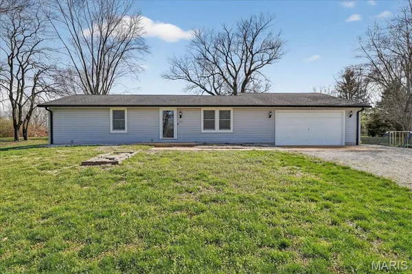 $220,000 | 3450 Helena Acres Drive, Imperial, MO 63052