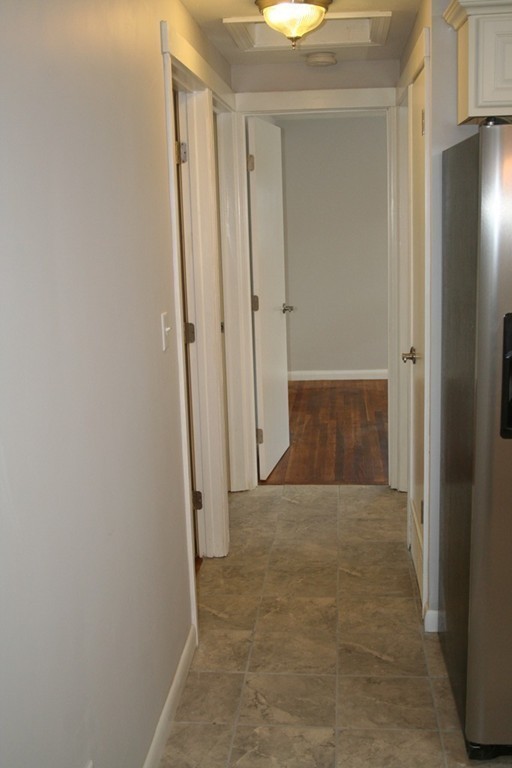 159 Kerry Drive Springfield, MA 01118 - Photo 7 of 24 Gallery Image 7