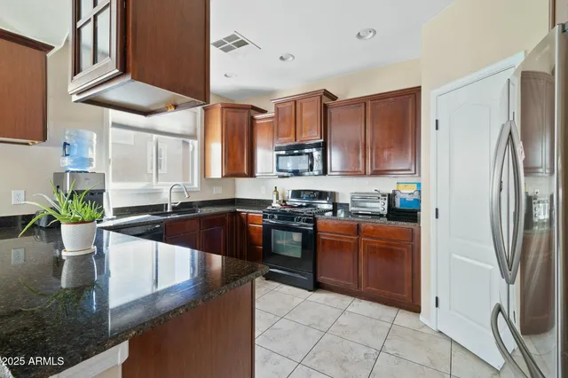 $459,900 | 2212 East Sunland Avenue, Phoenix, AZ 85040