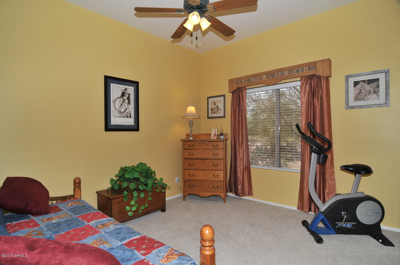 128 East Ridgecrest Road Phoenix, AZ 85086 - Photo 8 of 19 Guest Bedroom #2