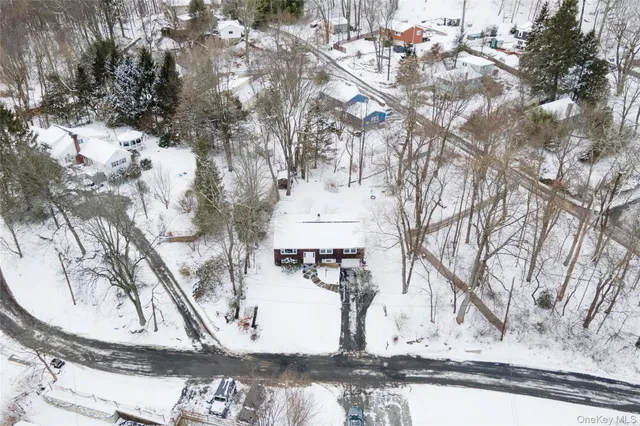 $450,000 | 39 Worthington Drive West, Carmel, NY 10512