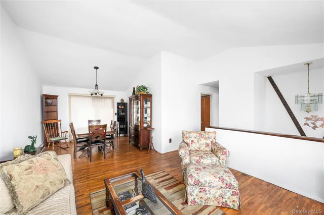 $450,000 | 39 Worthington Drive West, Carmel, NY 10512