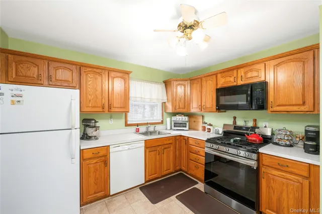 $450,000 | 39 Worthington Drive West, Carmel, NY 10512