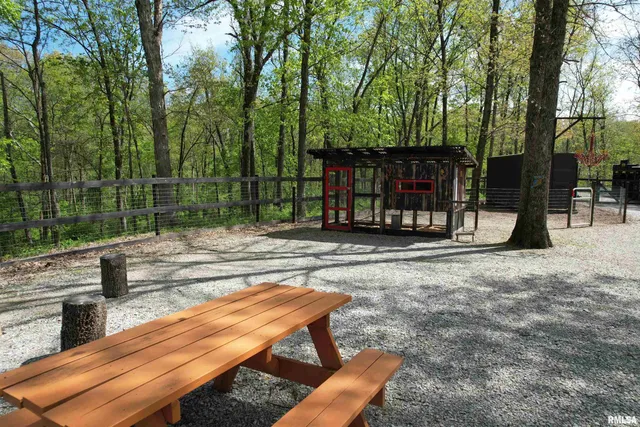 $349,000 | 4636 Kinoka Road, Alma, IL 62807