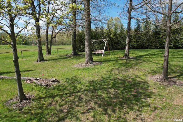 $349,000 | 4636 Kinoka Road, Alma, IL 62807