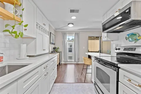 $155,000 | 4611 West North B Street, Unit 232, Tampa, FL 33609