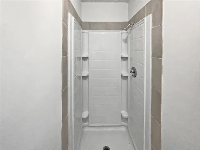 $300,000 | 1168 Granite Lane, Loganville, GA 30052