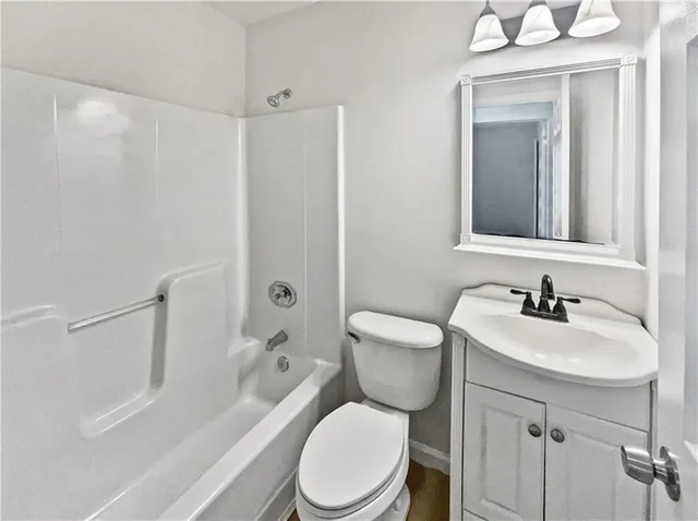 $300,000 | 1168 Granite Lane, Loganville, GA 30052