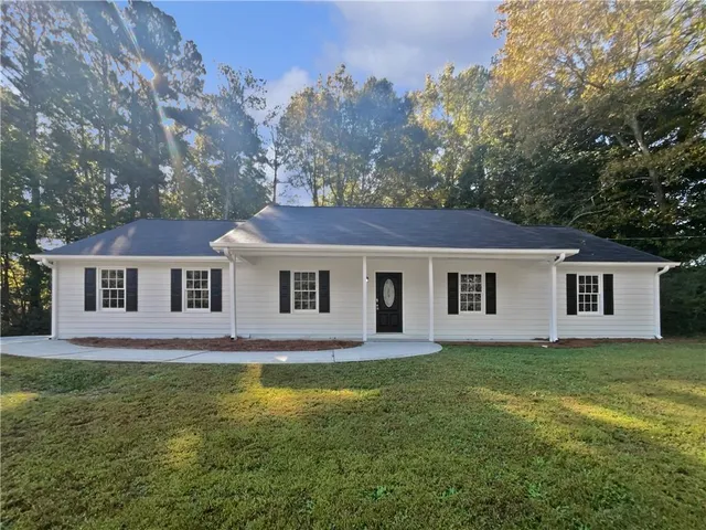 $300,000 | 1168 Granite Lane, Loganville, GA 30052