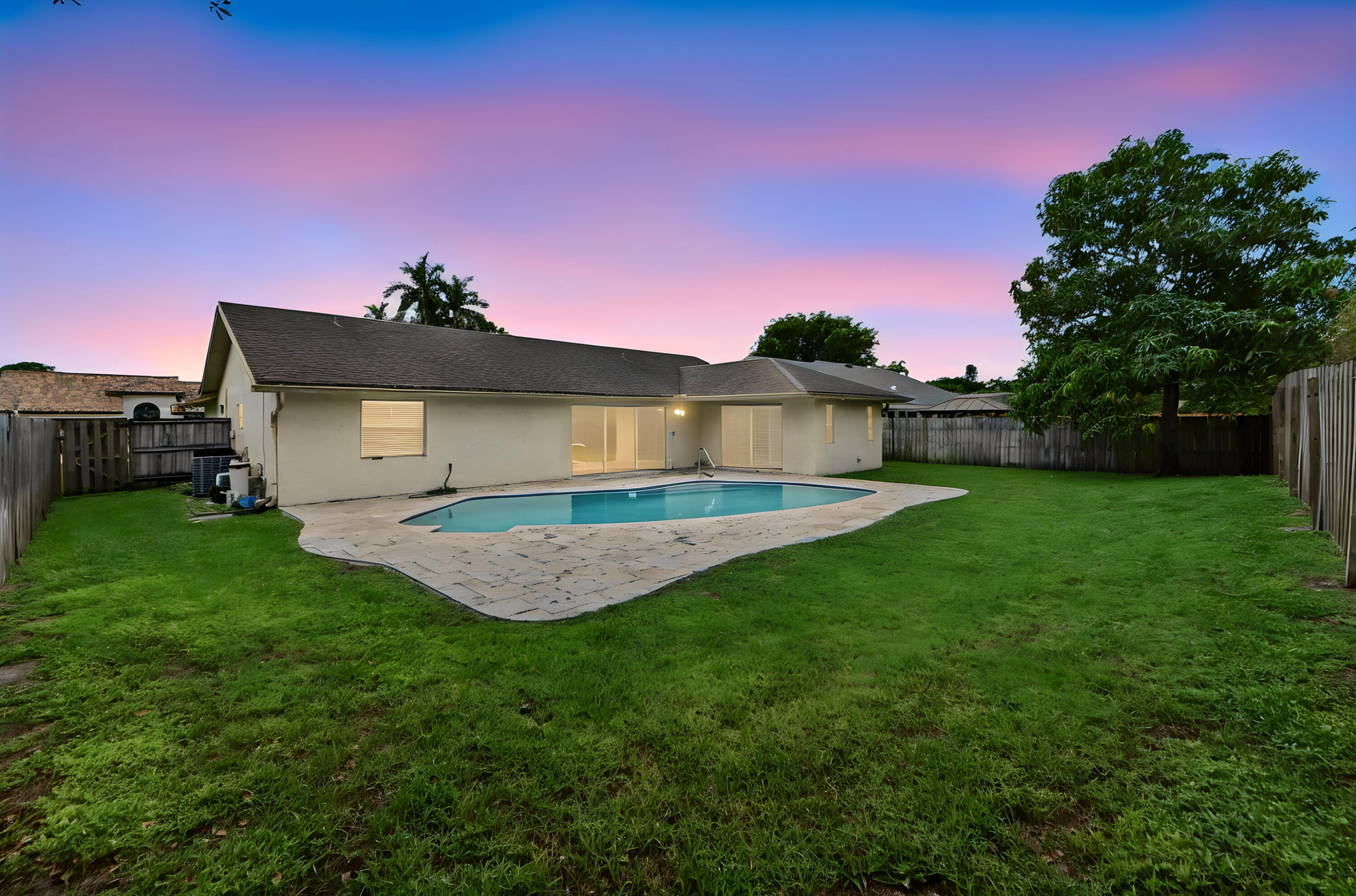 9585 Lancaster Place Boca Raton, FL 33434 - Photo 3 of 27 33-backyard-01_TW