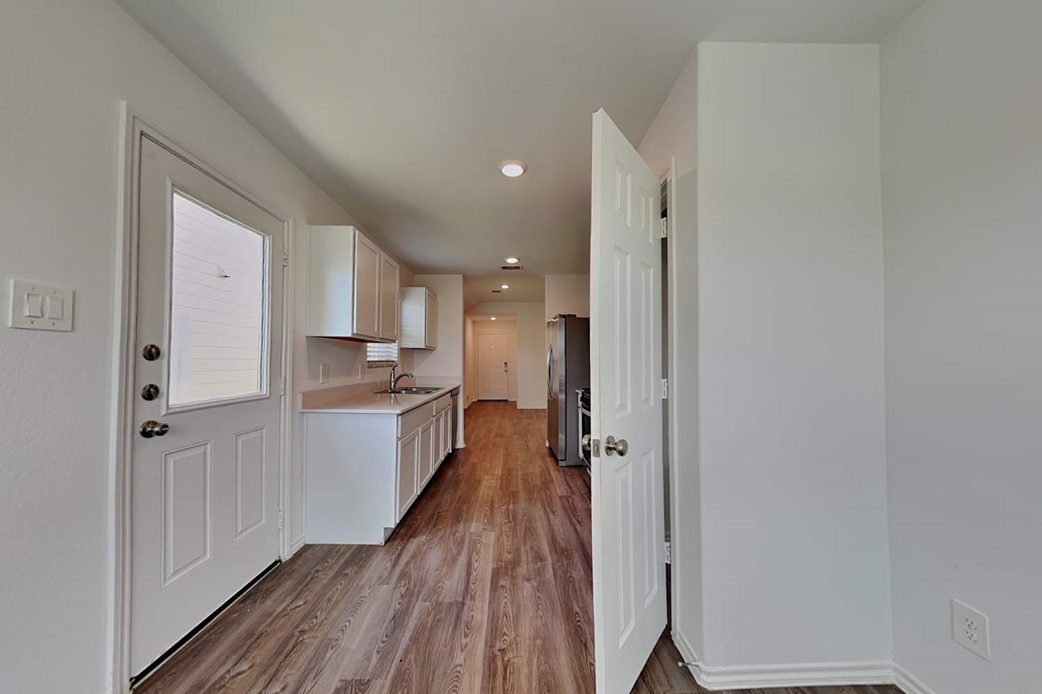 18907 Jasper Rdg Drive Hockley, TX 77447 - Photo 5 of 13
