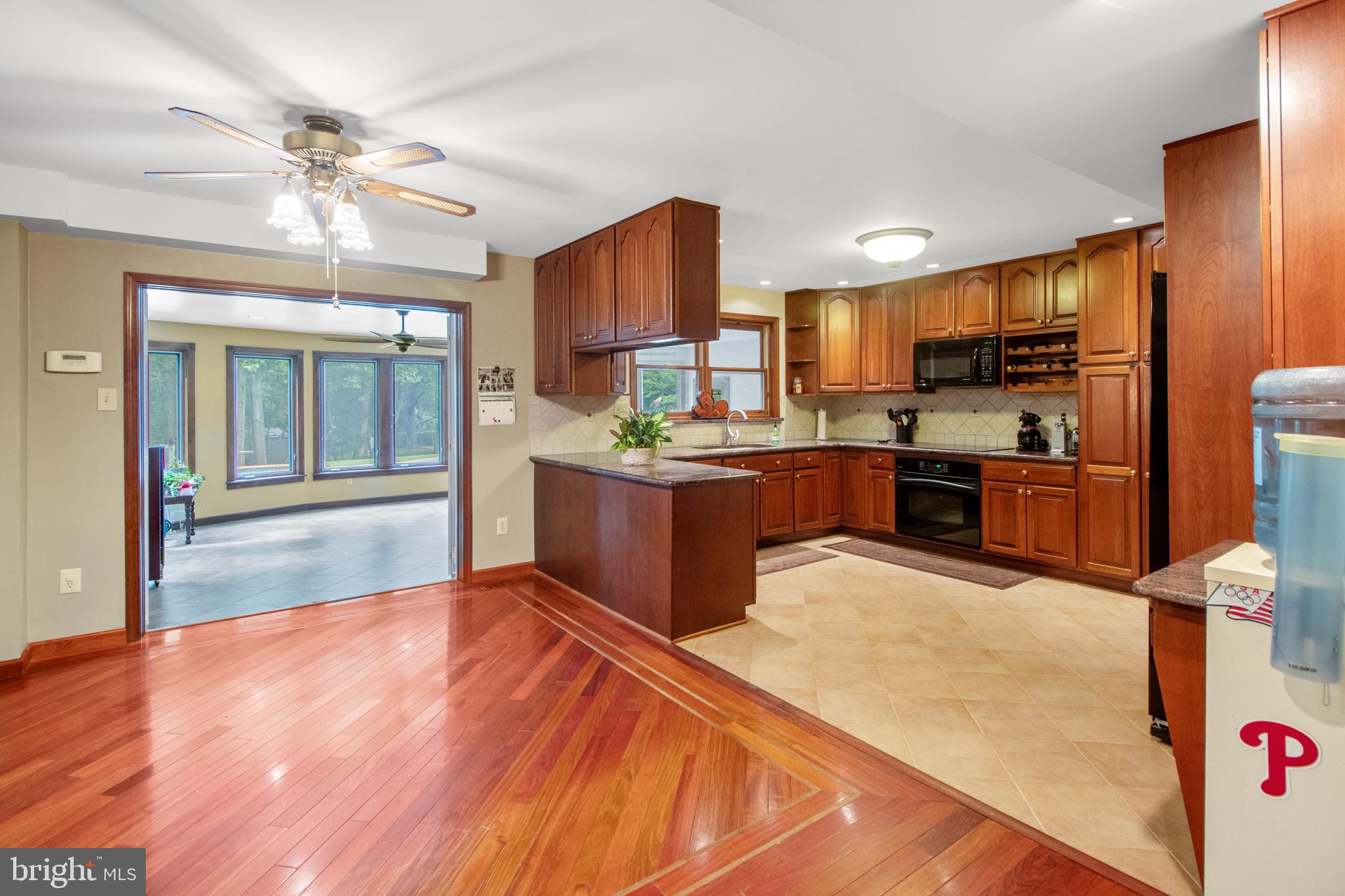 97 Democrat Road Mickleton, NJ 08056 - Photo 12 of 38 Kitchen