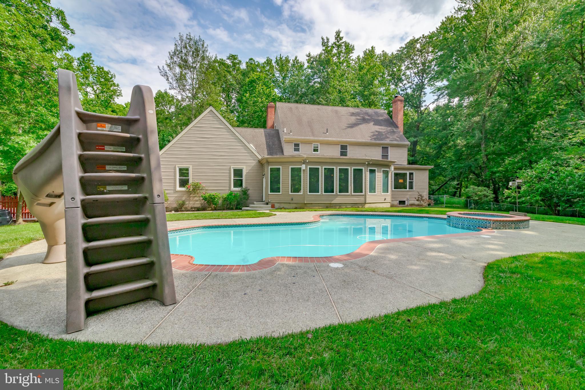 97 Democrat Road Mickleton, NJ 08056 - Photo 17 of 38 Pool