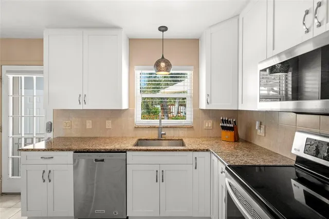 $450,000 | 1419 Gray Street South, Gulfport, FL 33707