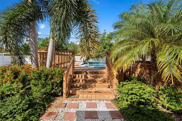 $450,000 | 1419 Gray Street South, Gulfport, FL 33707