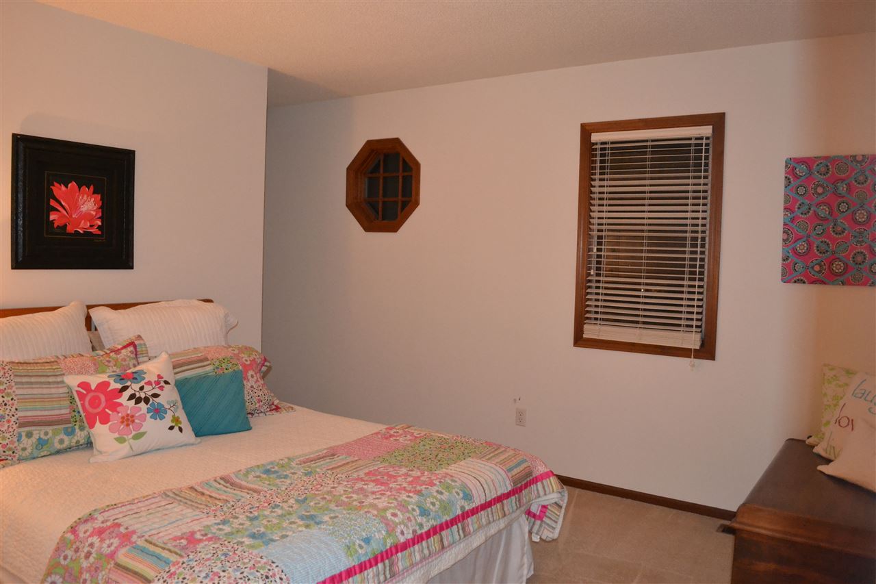 9330 White Shell Drive Fort Wayne, IN 46804 - Photo 13 of 18 Gallery Image 13