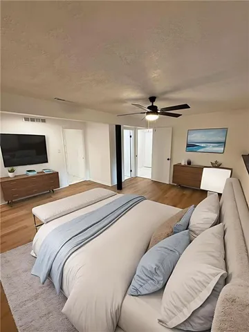 $324,900 | 14401 St Andrews Drive, Grandview, MO 64030