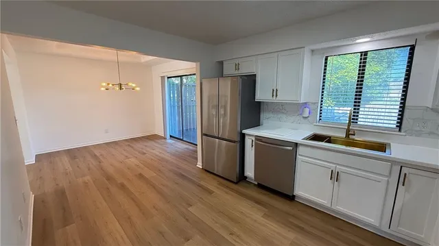 $324,900 | 14401 St Andrews Drive, Grandview, MO 64030