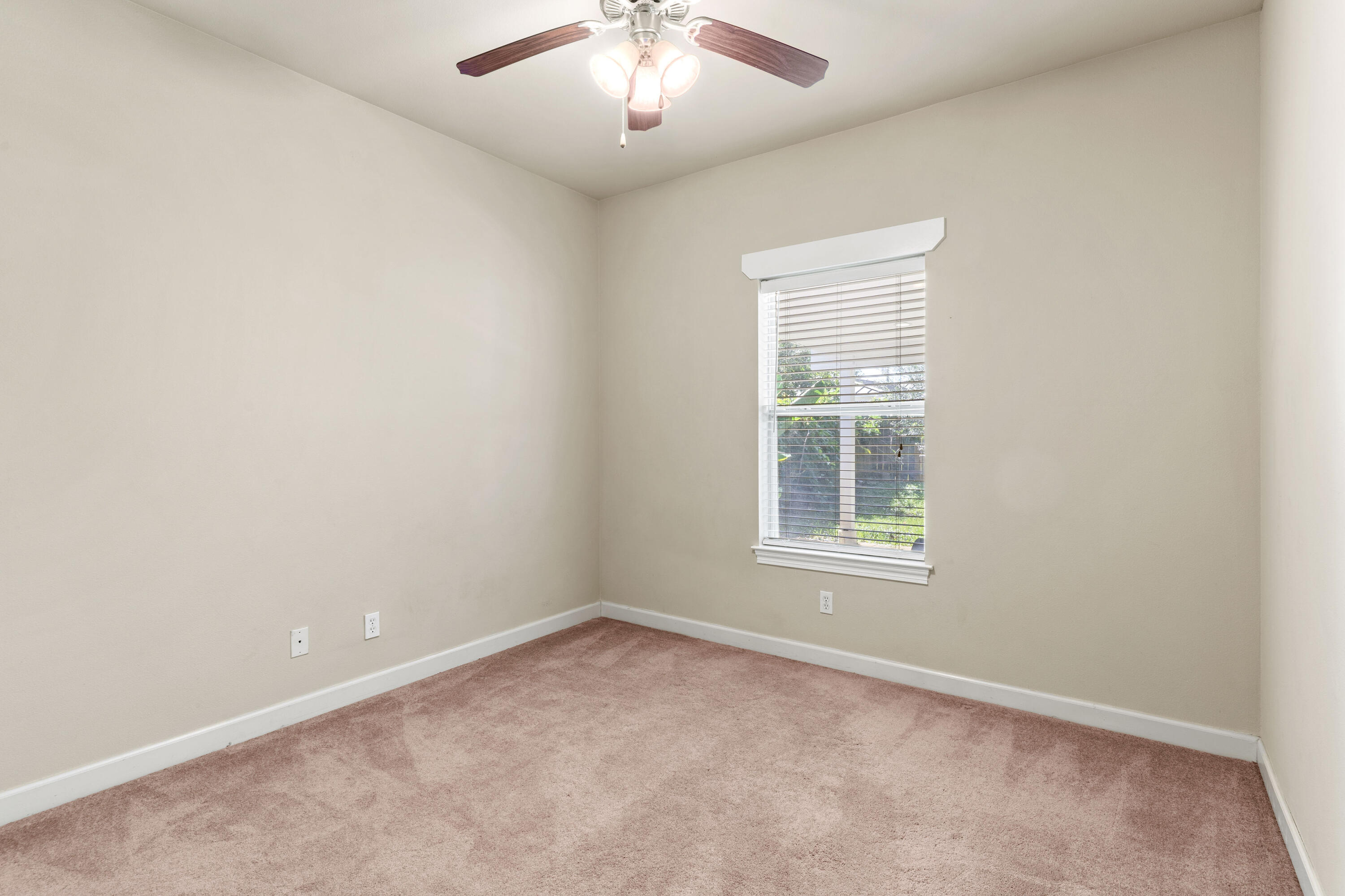 329 Main Street Destin, FL 32541 - Photo 25 of 35 329MainSt_20240930_162