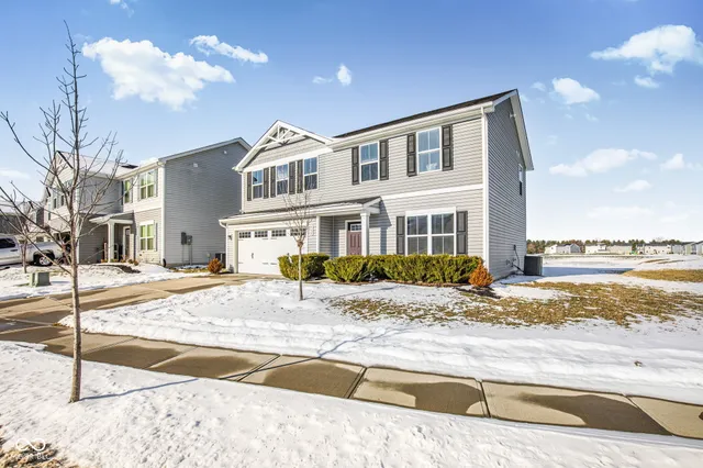 $309,900 | 940 Sunchaser Road, Lebanon, IN 46052