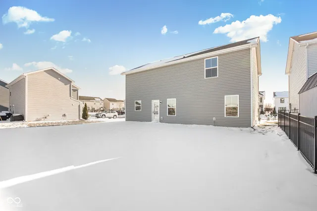 $309,900 | 940 Sunchaser Road, Lebanon, IN 46052