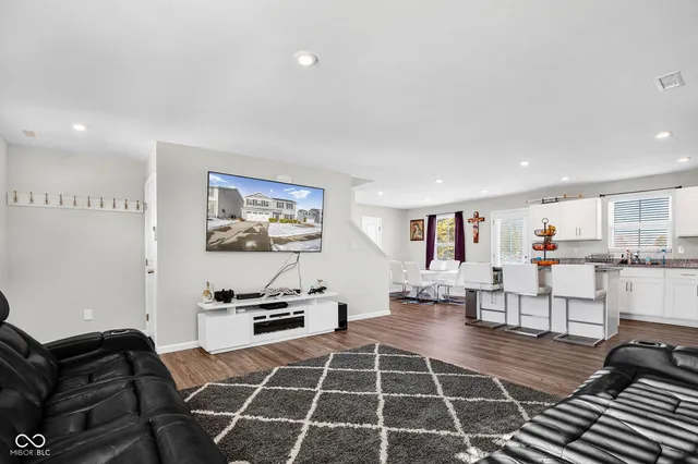 $309,900 | 940 Sunchaser Road, Lebanon, IN 46052