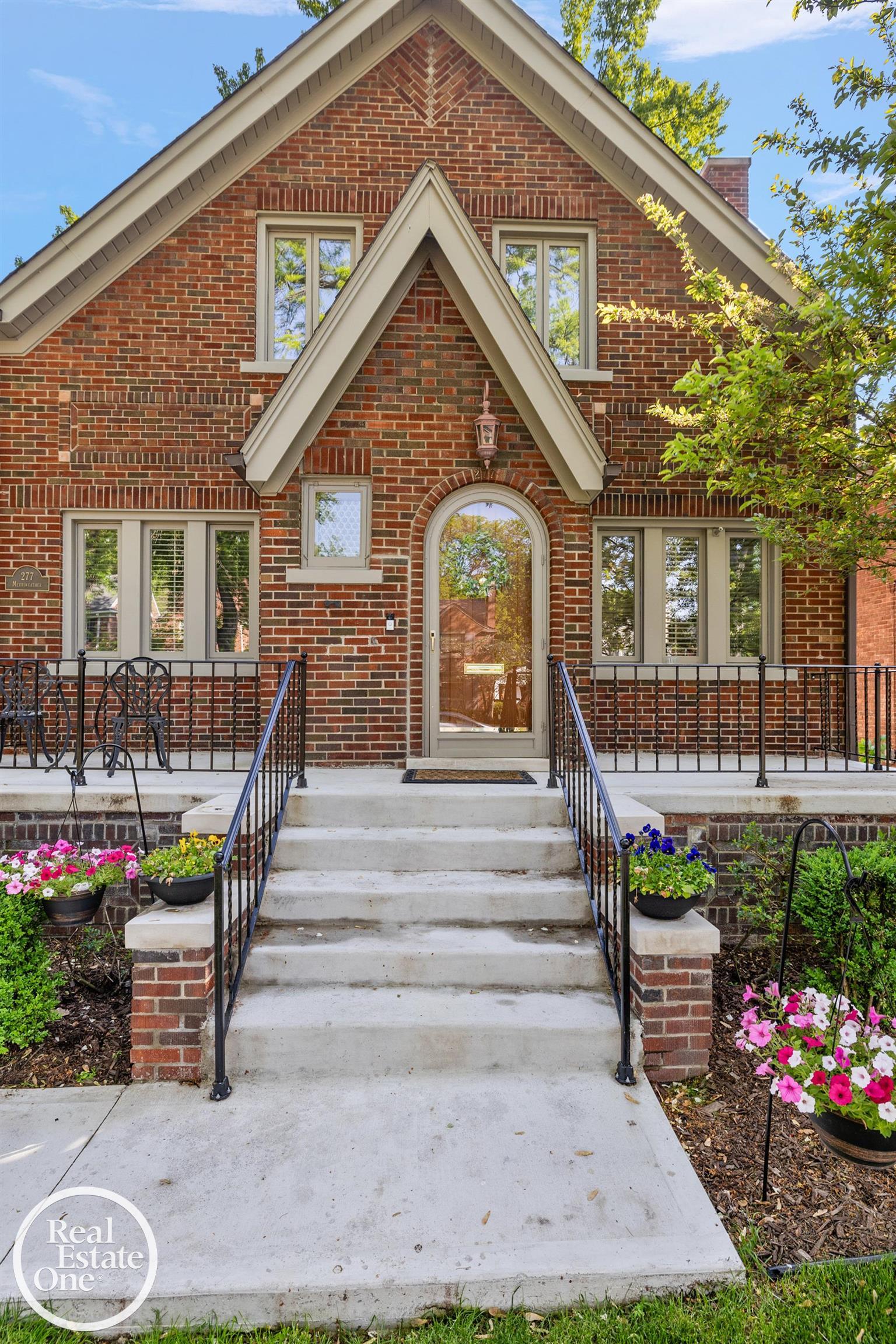 277 Merriweather Road Grosse Pointe Farms, MI 48236 - Photo 44 of 51