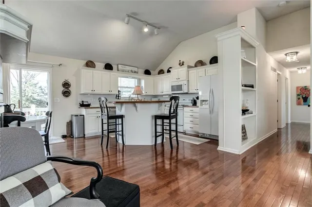 $400,000 | 21481 West 119th Terrace, Olathe, KS 66061