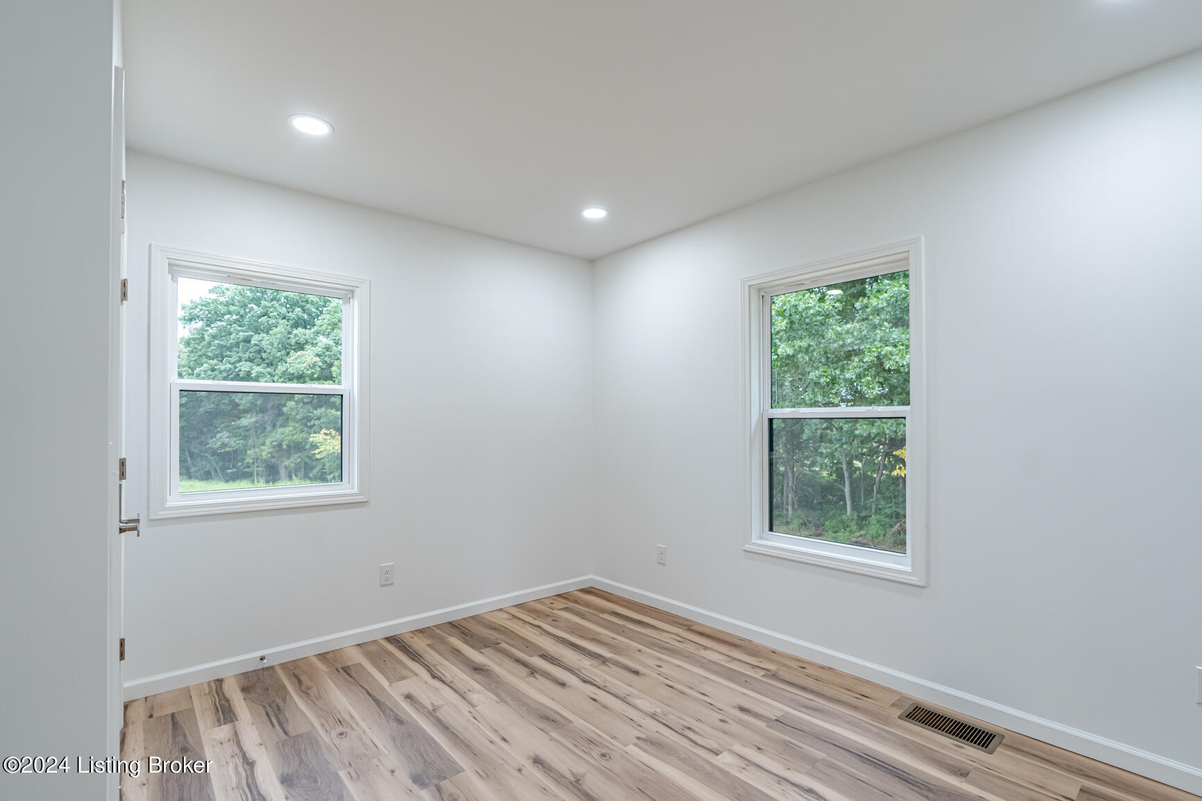 245 Wooded Ridge Road Sulphur, KY 40070 - Photo 22 of 30 Bedroom
