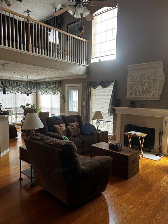 14592 Greenleaf Court Addison, TX 75001 - Photo 3 of 5