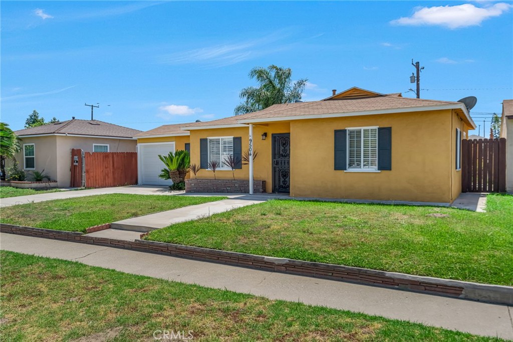 9504 Van Ruiten Street Bellflower, CA 90706 - Photo 2 of 32