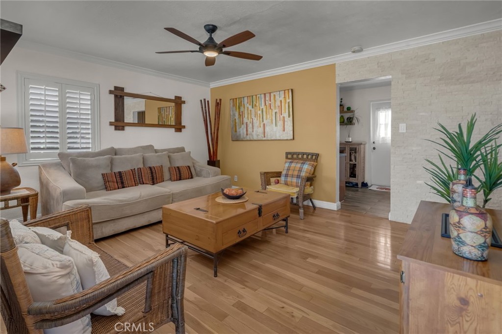 9504 Van Ruiten Street Bellflower, CA 90706 - Photo 6 of 32