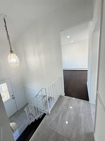 $775,000 | 300 Branch Avenue, Freeport, NY 11520