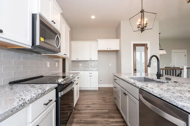 $409,854 | 710 South Clear Creek Street, Wichita, KS 67230