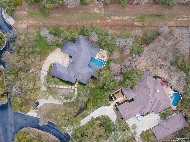 $1,375,000 | 8614 Wild Wind, Garden Ridge, TX 78266